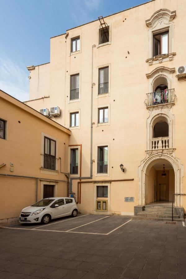 Suite La Pergola - Centro Storico Catania Exterior photo